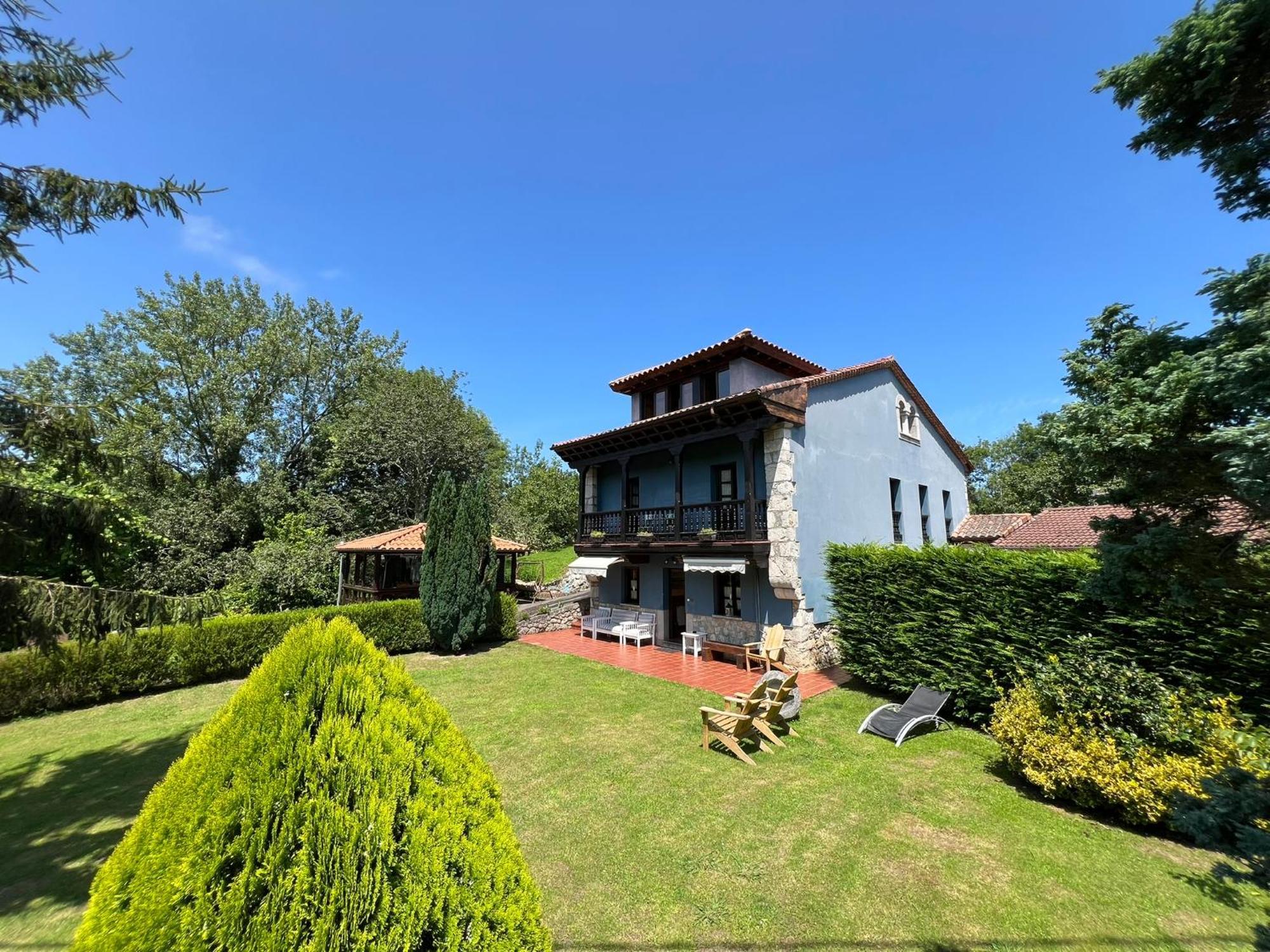 Villalen Cuerres Exterior photo
